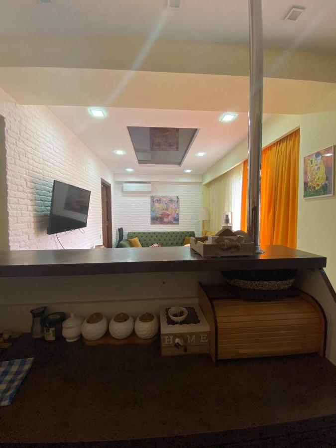 Apartament Victoria Apartment Tbilisi Exterior photo